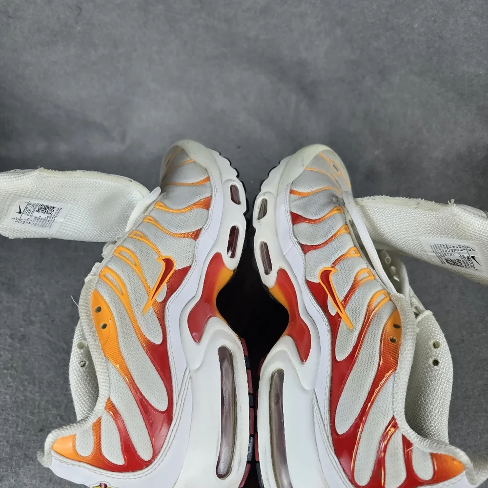 Nike Air Max Plus 1 White Red Laser Orange FN3857-100 GS Size 6.5Y Women's 8 - Picture 9 of 10